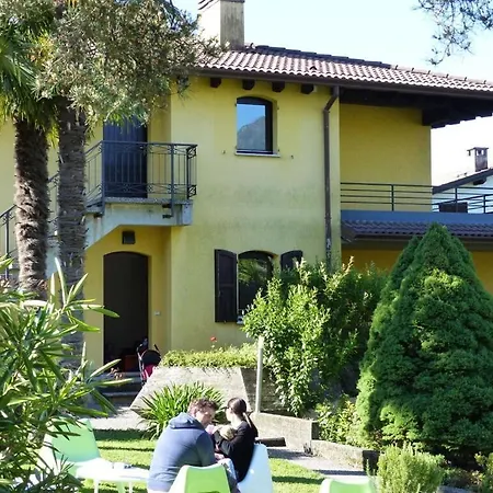 Dom wakacyjny Casa Sabina - App A D Lagocamp